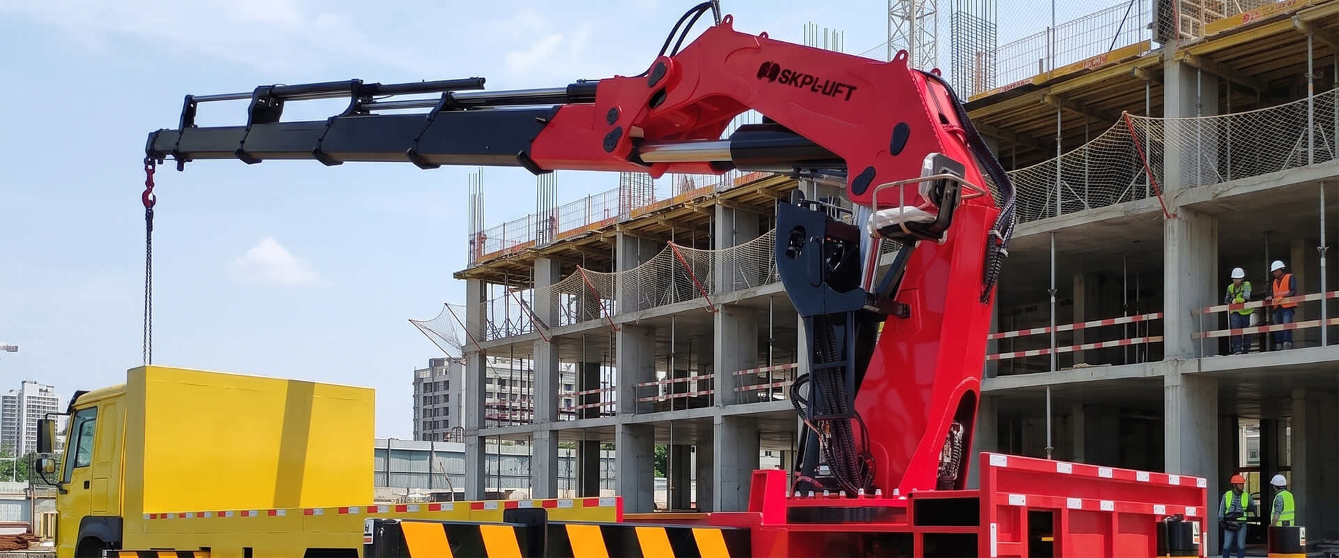 skpl-lift-sq38z-38-ton-knuckle-boom-truck-crane-construction-site