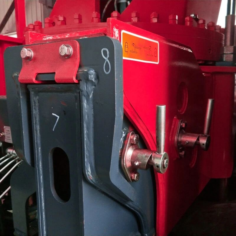 16 Ton Knuckle Boom Truck Mounted Crane from China manufacturer - skpl-lift-crane (4).webp